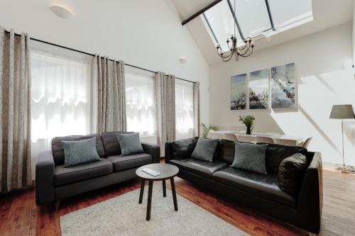 The Old Coach House, Luxury Harbourside Apartment photo 16