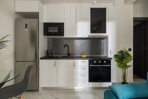 Aluna Fresh Luxury Apartments by BiNoBi!
