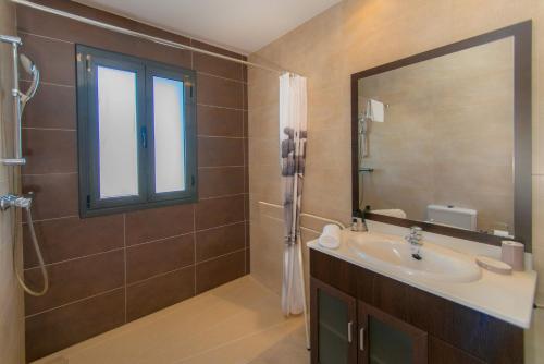 WELCS APARTAMENTO 451 EMP con terraza y vistas
