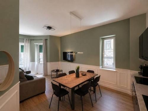 Partenope Apartment 2 bedroom near the port