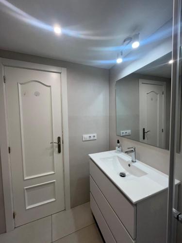 SERVICE APART LAZARO- Apartamentos Aguamarina 22