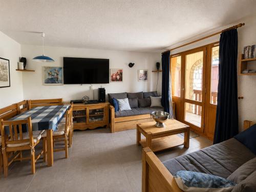 Appartement cosy proche pistes, animaux admis, balcon