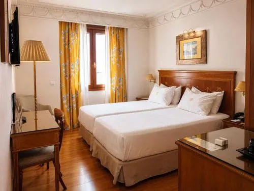 Hotel Inglaterra photo 4