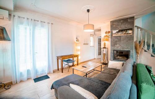 Amazing Home In Fréjus