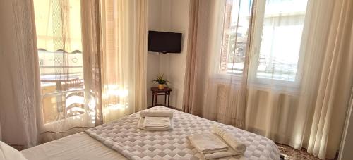 Ellis Apartments , Amperia , Crete