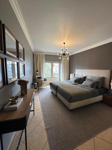 Beachside Apartment 300m from the Sea in Albufeira