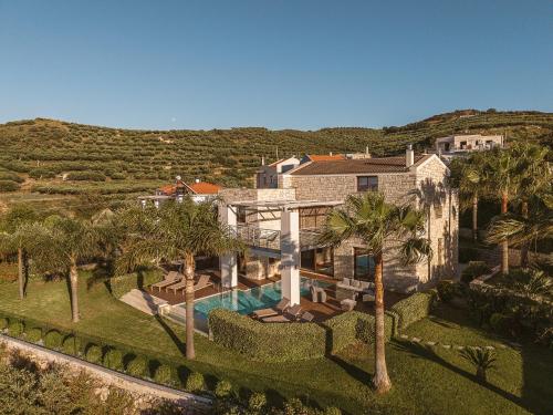 Villa Emilia I Luxury, amazing seaview, next to the town