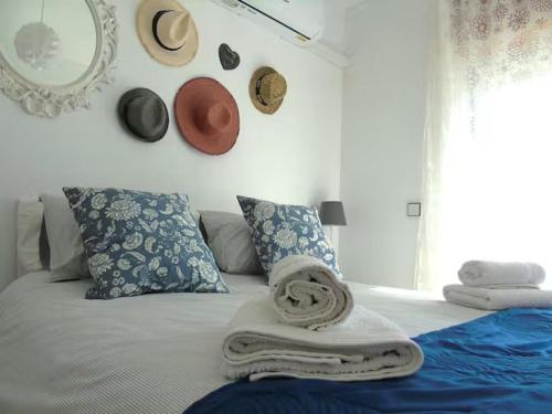 2 bed - Sleeps 4 - Balcony - City Centre