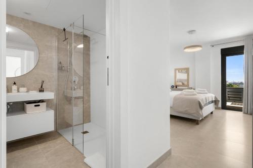 Peaceful Estepona Escape with Terrace Pool