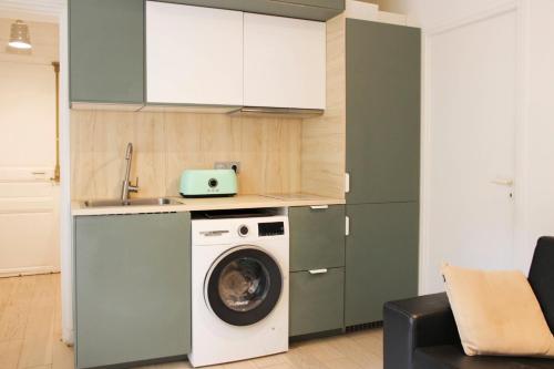studio courtyard in the heart of the 15e