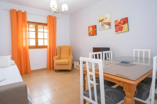 Nuevo Apartamento con Balcones y Aire solo familias y parejas