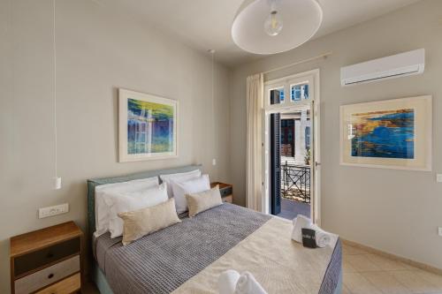 Maestro Signature Suite
