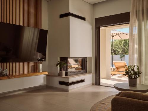 Villa Verdelia, A Private Nature Gem by MindYourVilla