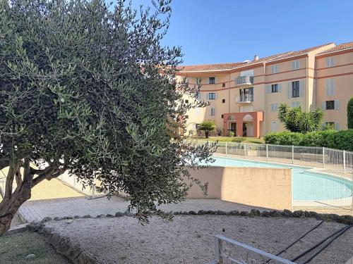 Cosy Parc A – Douceur & Confort au Cœur de Fréjus