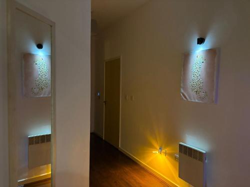 24-7 Secure City Centre Apartment with Parking for Families & Contractors photo 137