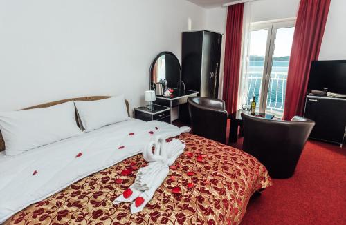 Gallery image of Hotel Azzurro in Herceg-Novi