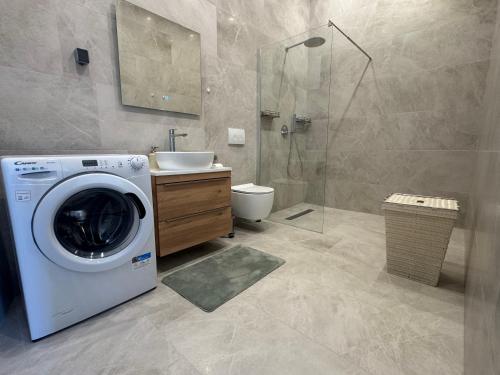 Apartman Lukas 4- Ičići- Pool, Gym, near Opatija