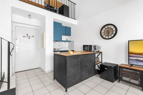 Duplex hyper center 5 min away from Promenade des Anglais