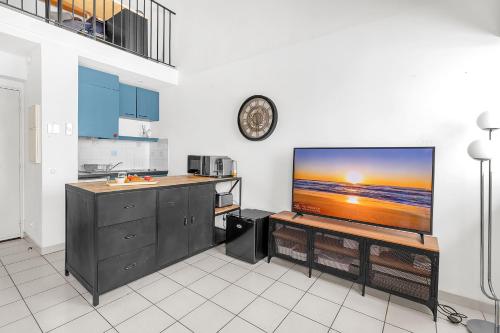Duplex hyper center 5 min away from Promenade des Anglais