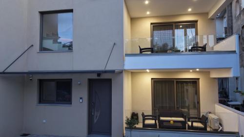 Myraẽ Living