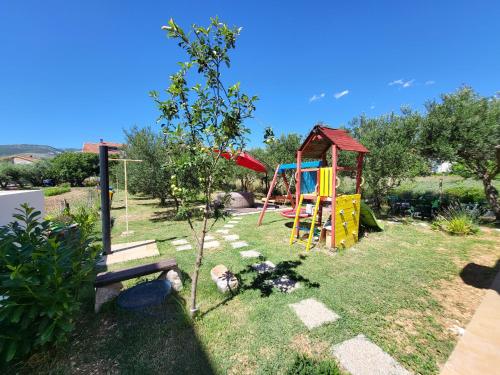 Kuća za odmor Lara