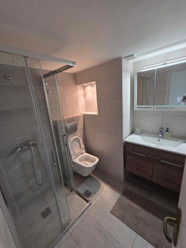 Chania Center Premium Penthouse - Terrace & Free Parking, Sleeps 4