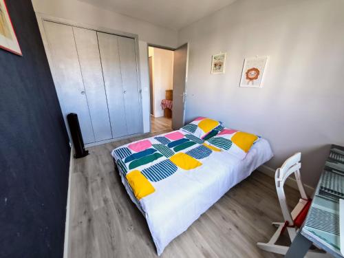 Appartement T3 avec parking, vue mer & montagne