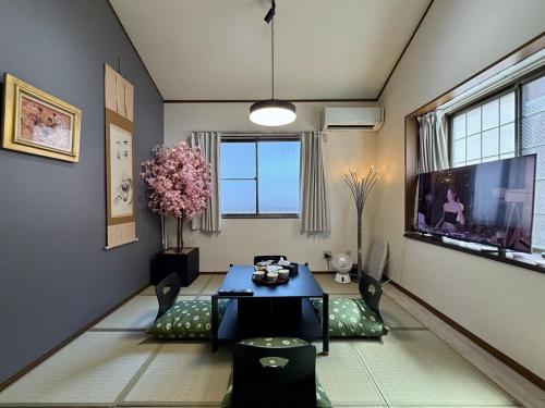 ZenAbode Tokiwa205 3 min walk from station Local restaurant