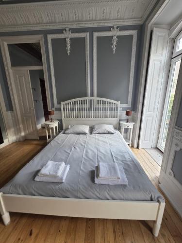 Almirante Homes - Room 1