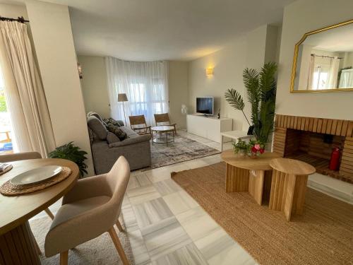 Golf & Pool Oasis near Puerto Banús