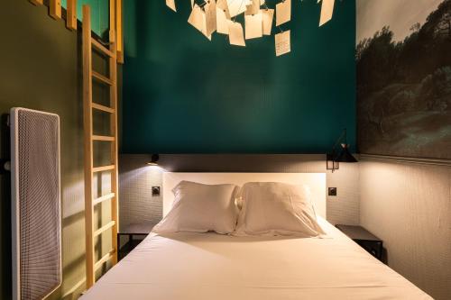 Charming studio in the heart of the 1st arrondissement authenticity and
