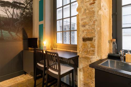 Charming studio in the heart of the 1st arrondissement authenticity and