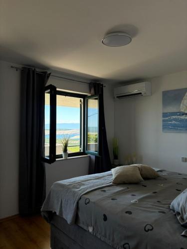 Holiday house Rigo with private pool, jacuzzi and sauna