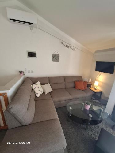 Holiday house Rigo with private pool, jacuzzi and sauna
