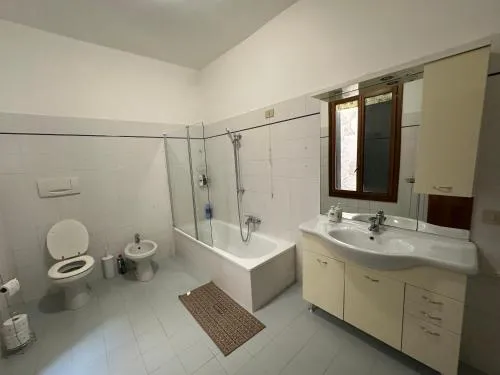 Golden Venezia Guest Rooms photo 4