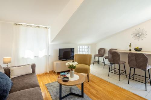 Downtown Authentic Apartments