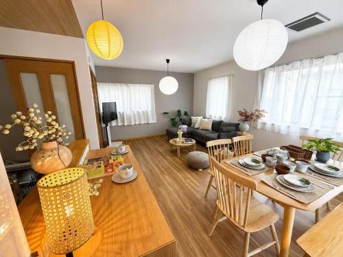 5BR Private Villa 1 Stop from Shibuya 2 Bath & 2 WC Up to 15 Guests