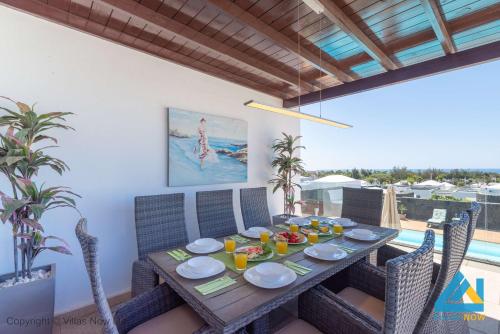 Villa Lobos - Retro Family Villa by Villas Now
