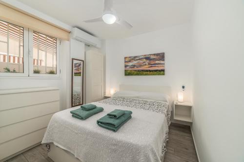 Playa Vistas Apartment Terrace Pool & AC