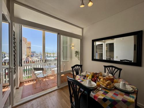 Vilamoura Marina View 5 by Homing