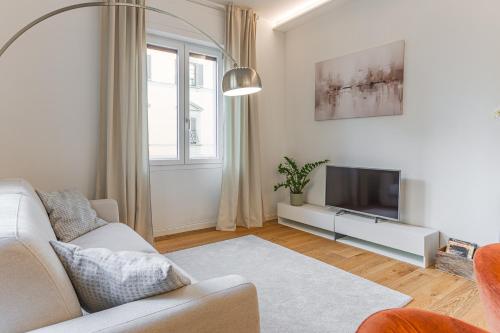 The Elite Stay in Florence - Modern Harmony - 2BR - 2 Baths