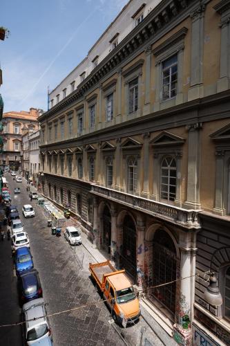 FelyApartment - Historic City Center District