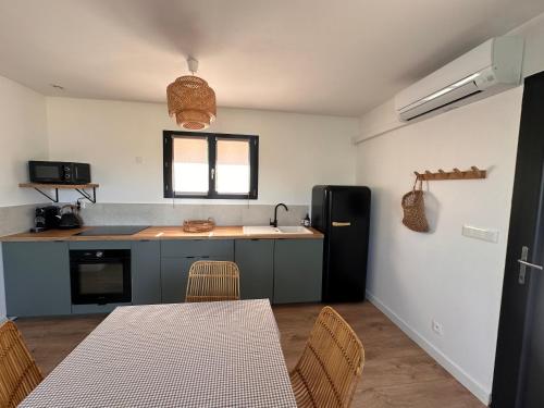 Maison avec vue sur le massif de l Étoile