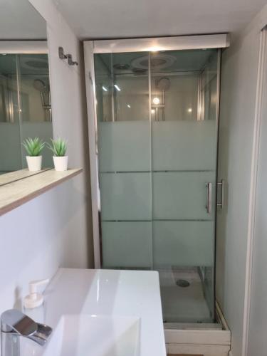 Studio Cozy à 100 m des halles