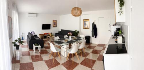 Grands T2 Lumineux proches gare et centre ville