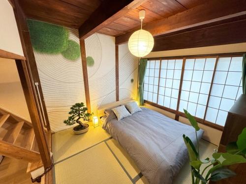 LEON RESORT HOTEL Max 13 people,5min walk Taisho Station,6 min from Shinsaibashi,9 min from Namba Dotonbori,14 min from Universal Studios Japan,Excellent location, entire detached house for private 最大13名 京セラドーム 梅田 難波 USJ 大阪観光