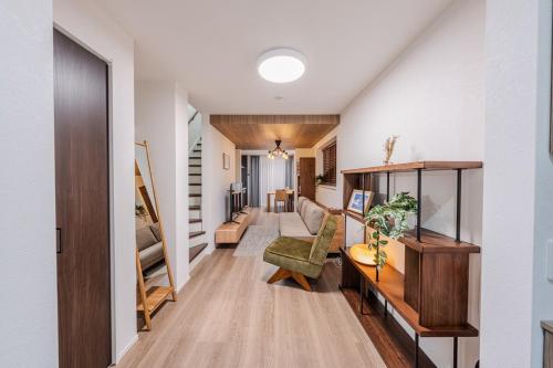 NIKYO YAMA 2 minutes from Nishikujo Station Villa Osaka