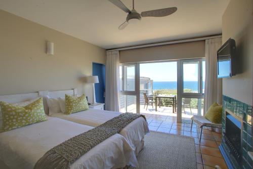 Gallery image ng Periwinkle Lodge Guest House sa Plettenberg Bay