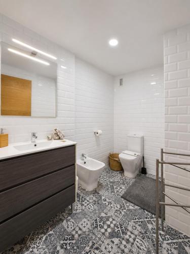 City Center Penthouse by NRAS