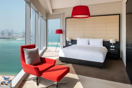 W Doha — Sea view